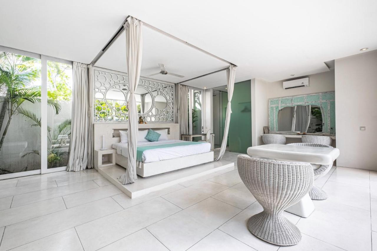 Villa Puro Blanco Kuta  Luaran gambar