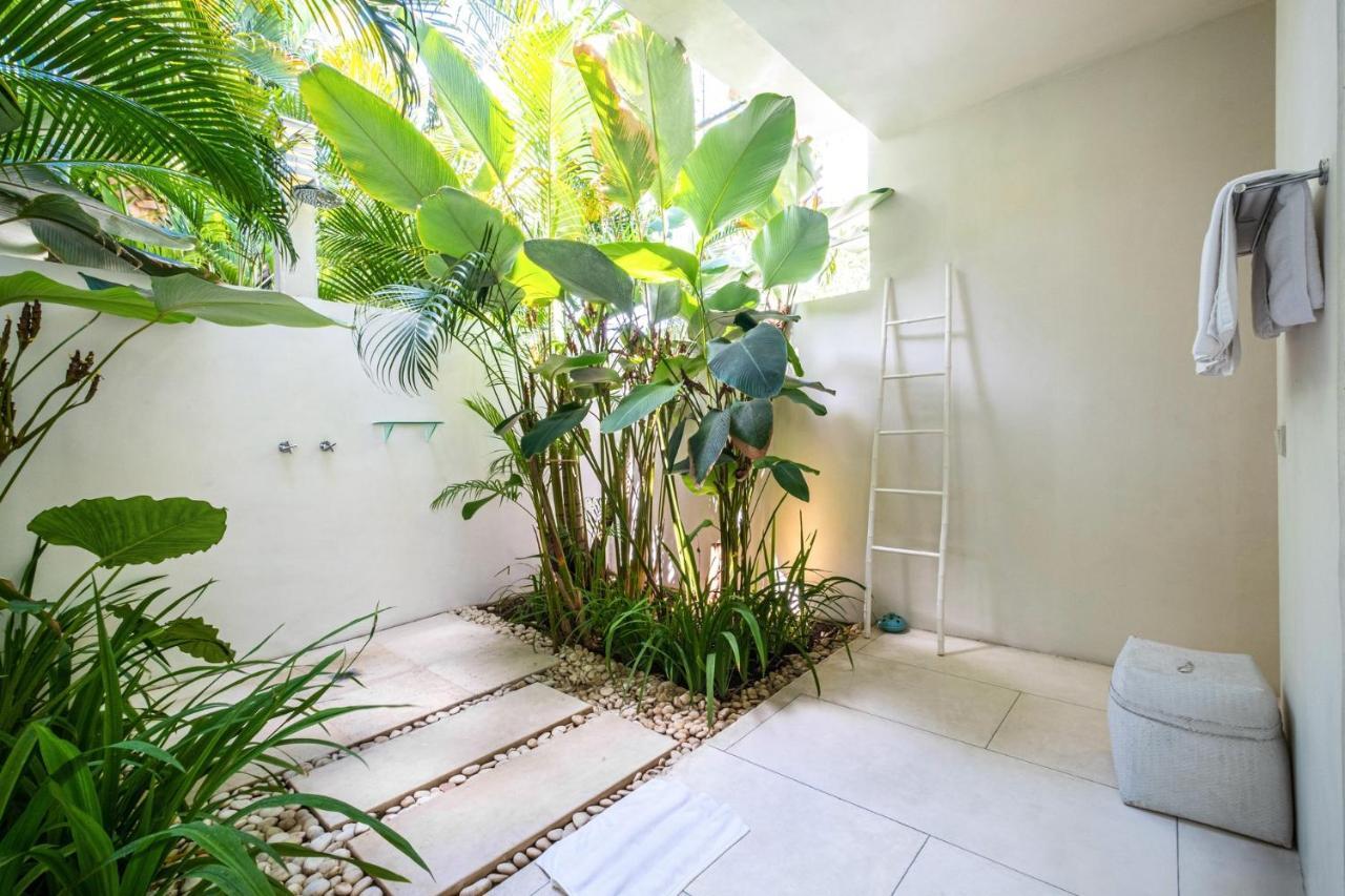 Villa Puro Blanco Kuta  Luaran gambar