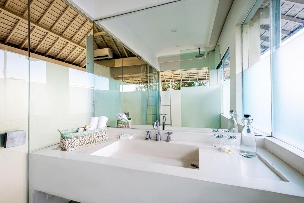 Villa Puro Blanco Kuta  Luaran gambar