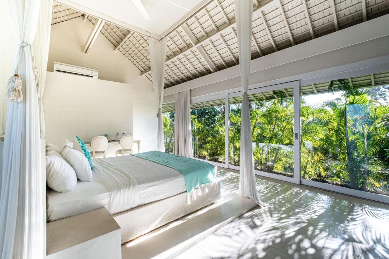 Villa Puro Blanco Kuta  Luaran gambar