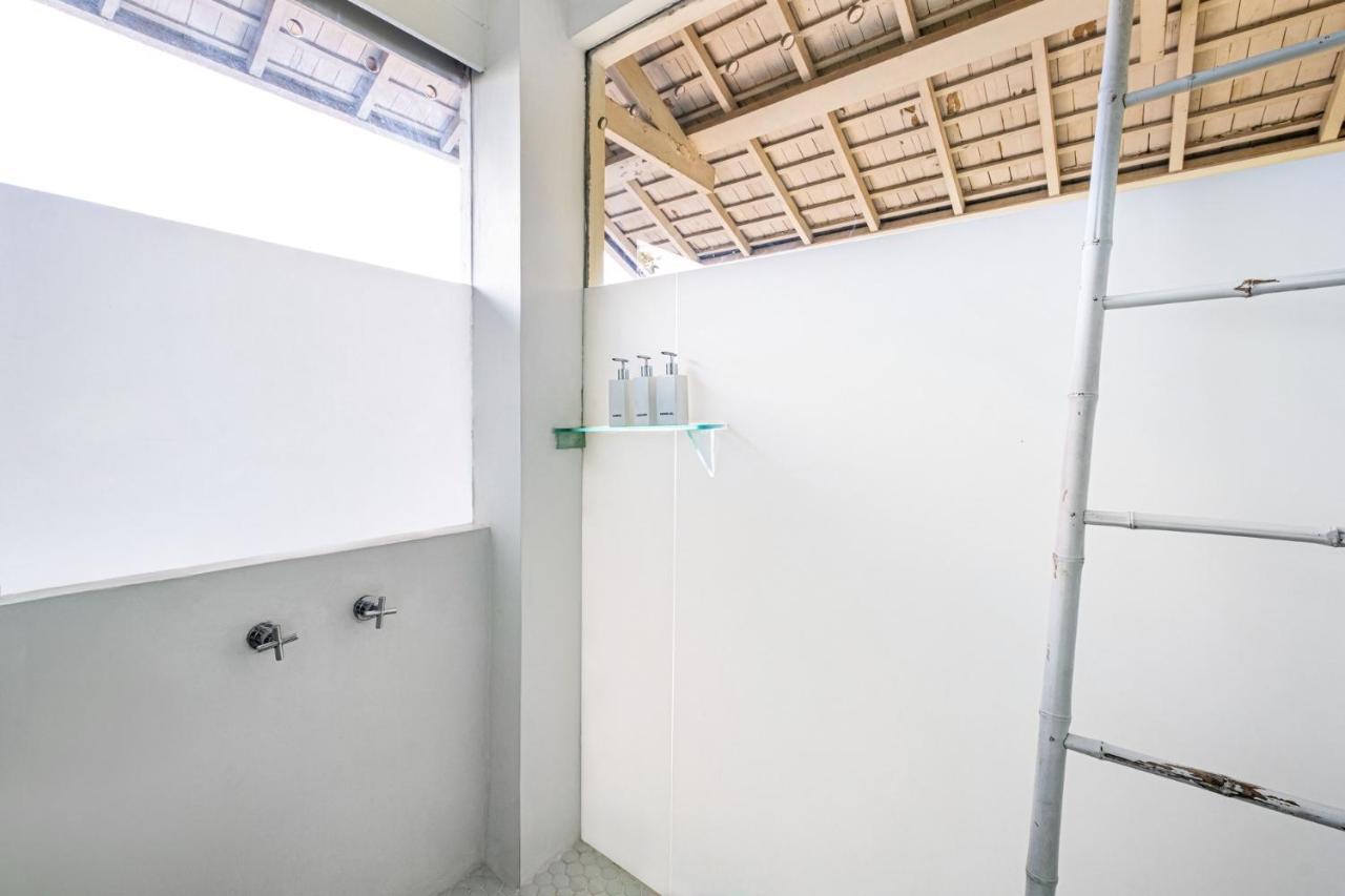 Villa Puro Blanco Kuta  Luaran gambar