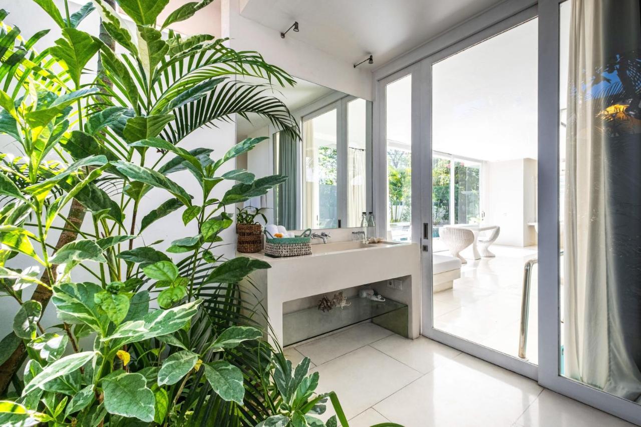 Villa Puro Blanco Kuta  Luaran gambar