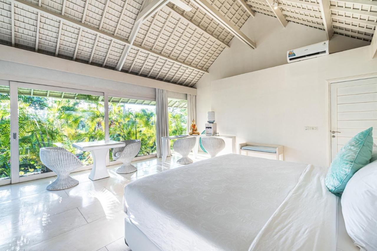 Villa Puro Blanco Kuta  Luaran gambar